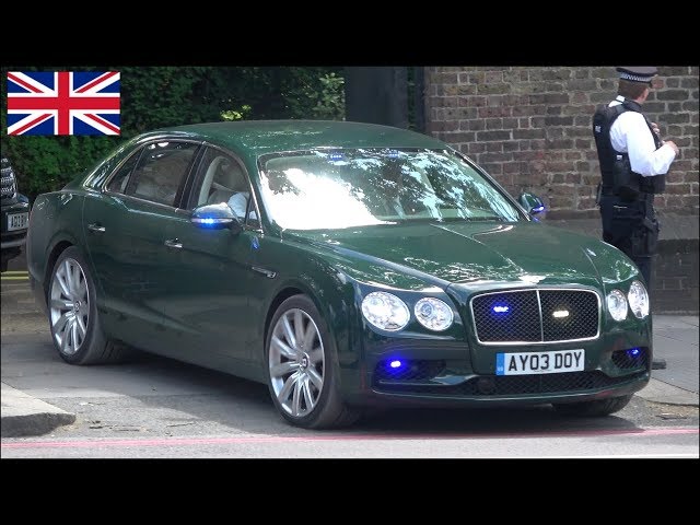 Prince Andrew's Bentley leaves Buckingham Palace