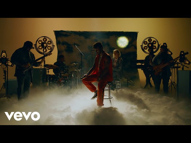 Prince Royce - Lao' a Lao' (Official Performance Video)