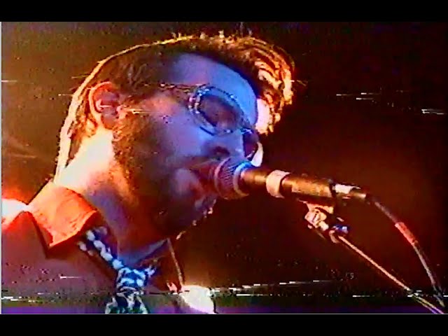 Reel Big Fish - 2002 Rare Footage of "Somebody Loved Me" LIVE