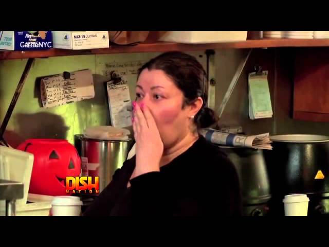 Dish Nation - Woman with Telekinetic Powers Freaks Out in a Coffee Shop!