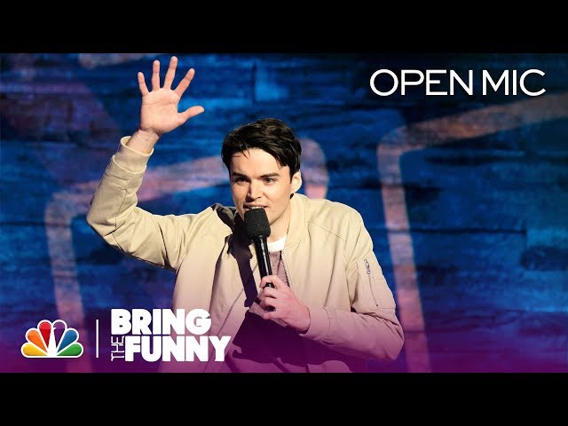 Comic Michael Longfellow Performs in the Open Mic Round - Bring The Funny (Open Mic)