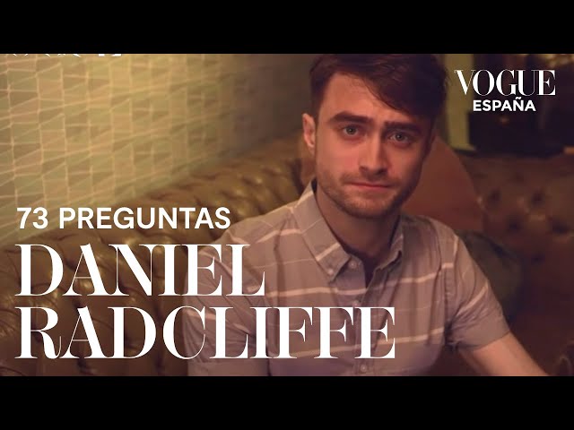 73 preguntas a Daniel Radcliffe | VOGUE España