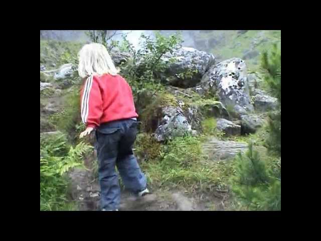 An Unexpected Journey: Gutta på tur 2004 - Eikesdal i Romsdal