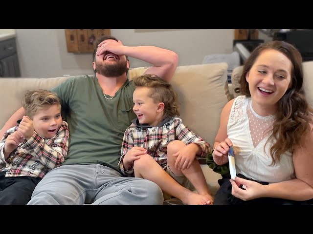 Telling Our Kids We're Pregnant!