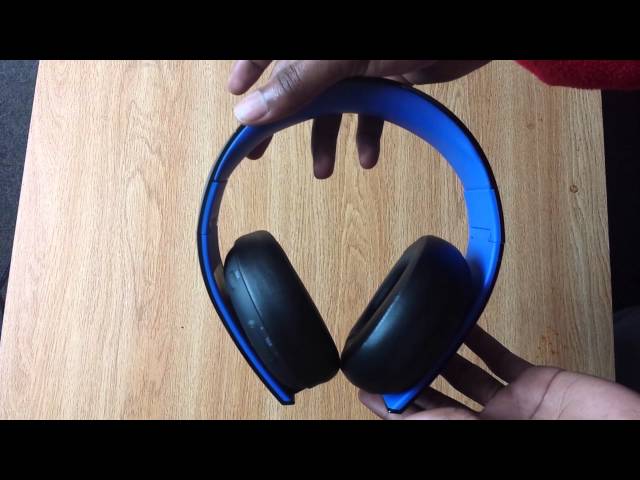 PlayStation Gold Wireless Stereo Headset Unboxing
