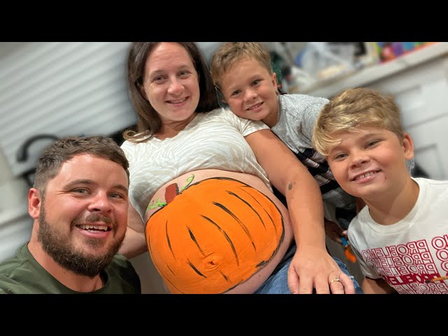 Pregnant Pumpkin Belly Painting!