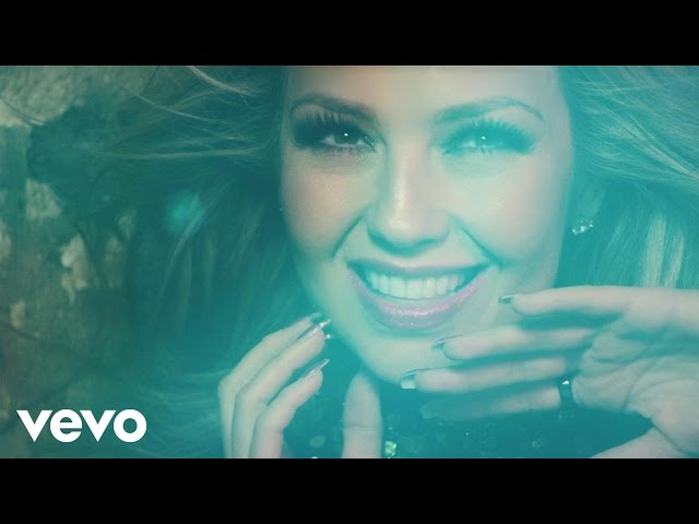 Thalia - Como Tú No Hay Dos ft. Becky G