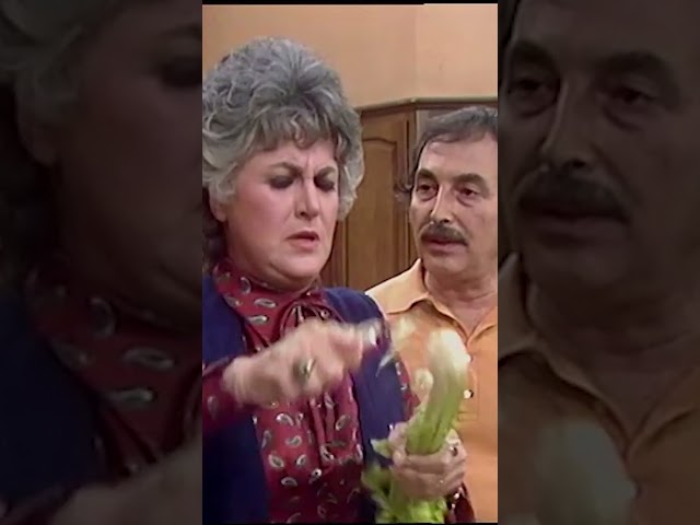 She was not cool with it 😂 #normanlear #maude #maudefindlay #beaarthur #bestmoments