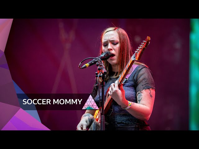 Soccer Mommy - Lost (Glastonbury 2024)
