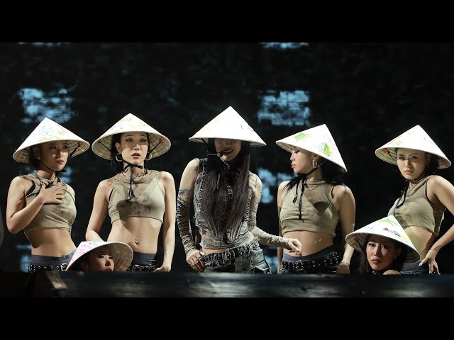 이효리(Lee Hyori) 베트남에서 텐미닛 (10Minutes)  | 231105 Vietnam's Genfest Performance