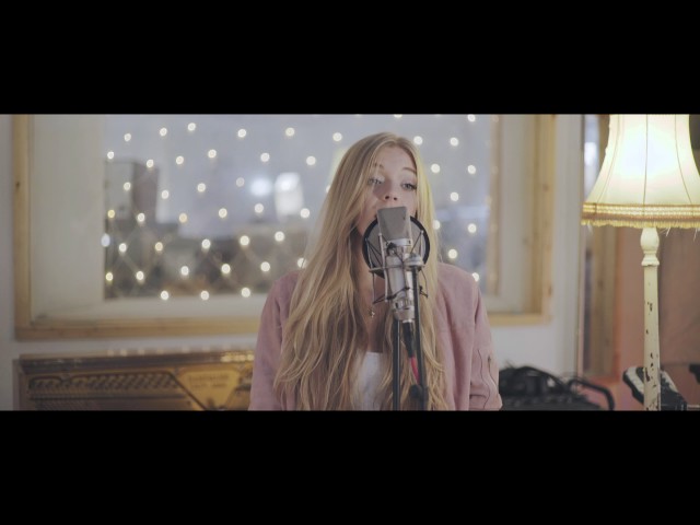 Becky Hill - Warm (Acoustic)