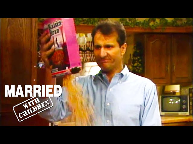 There's A Mouse Loose In The Bundy House! | Married With Children