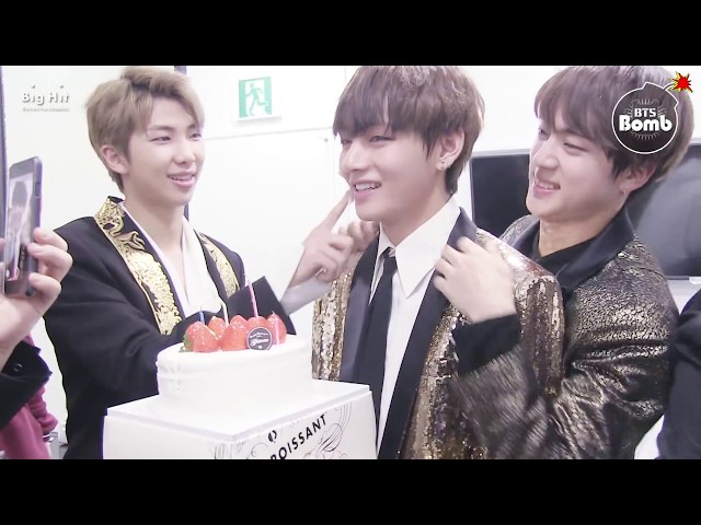 [BANGTAN BOMB] Happy Birthday to V @ KBS 가요대축제 2016 - BTS (방탄소년단)