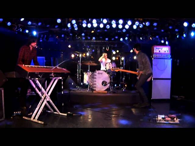 Crash Kings - It's Only Wednesday - Live on Fearless Music HD