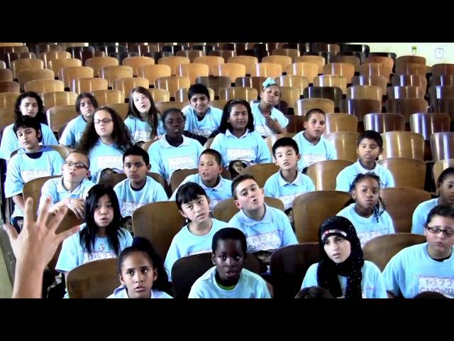 PS22 Chorus "TiTaNiuM" David Guetta ft. Sia