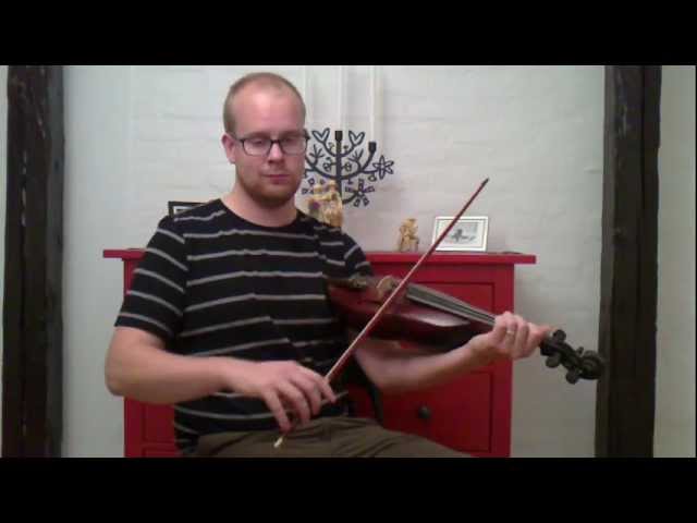 Vals på träskofiol - Traditional Swedish folk music - Clog fiddle