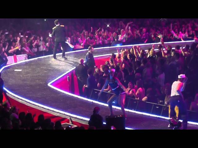 Robbie Williams 28.05.2014 live in Berlin O2 World, HD #12