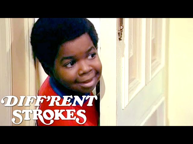 Diff'rent Strokes | Arnold Plays Cupid | Classic TV Rewind