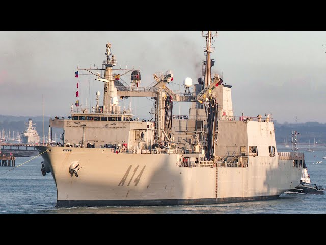 Spanish tanker proceeding to NATO Exercise Steadfast Defender 🇪🇸 🇬🇧