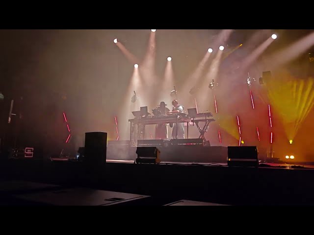 RÖYKSOPP with special guest SUSANNE SUNDFØR: Stay Awhile Pt.2 (Live in Trondheim on Oct 26, 2023)