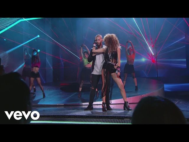 Leslie Grace - Aire (Premios Juventud 2016) ft. Maluma