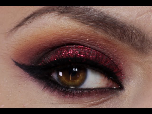 Red Glitter Makeup (Holiday Makeup Tutorial)