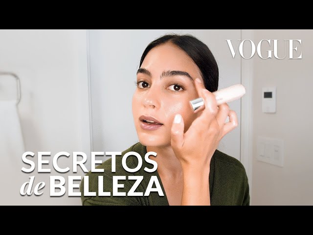 Melissa Barrera y su look "glowy" al natural | Secretos de belleza | Vogue México y Latinoamérica