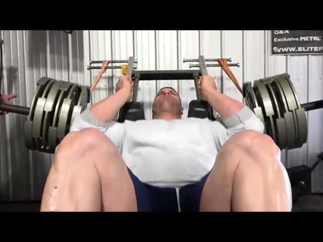 John Meadows and Evan Centopani Train Legs Together