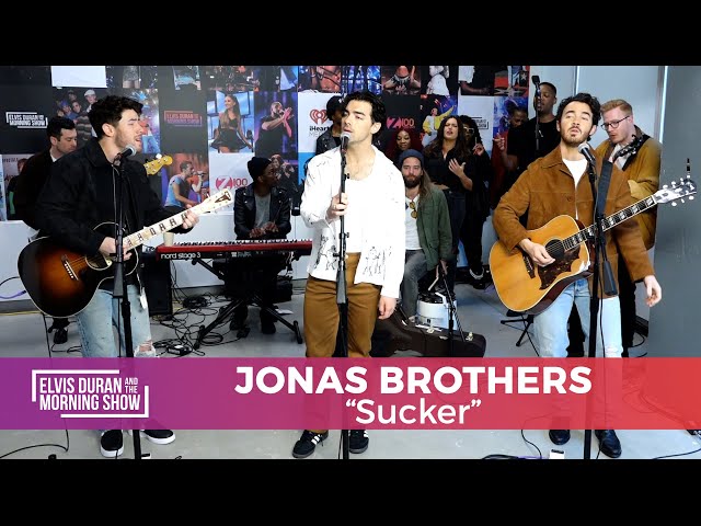Jonas Brothers - "Sucker" | Elvis Duran Live