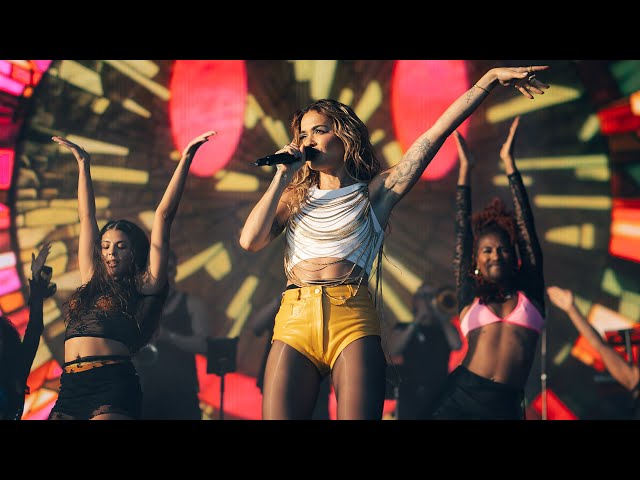Rita Ora - Ask & You Shall Receive (Live at Mighty Hoopla)
