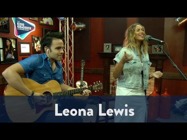 Leona Lewis - "Bleeding Love" acoustic Part 2/7