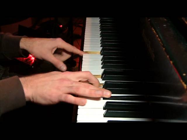 Piano Lesson by Malajube on Q TV