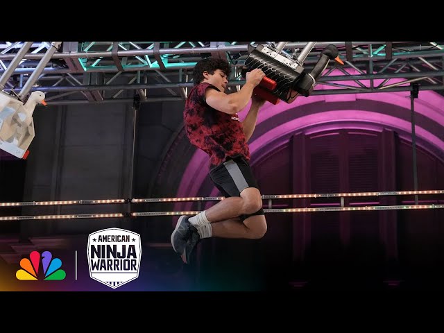 Reigning Ninja Warrior Champ Returns with Fastest Run of the Night | American Ninja Warrior | NBC