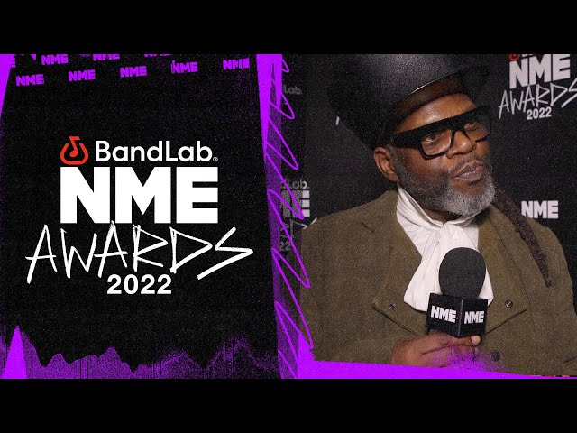Jazzie B praises FKA twigs at the BandLab NME Awards 2022: "The innovation is off the richter scale"