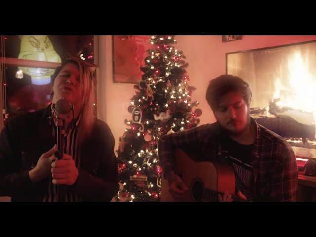 The Funeral Portrait - In The Bleak Midwinter (Acoustic Performance)