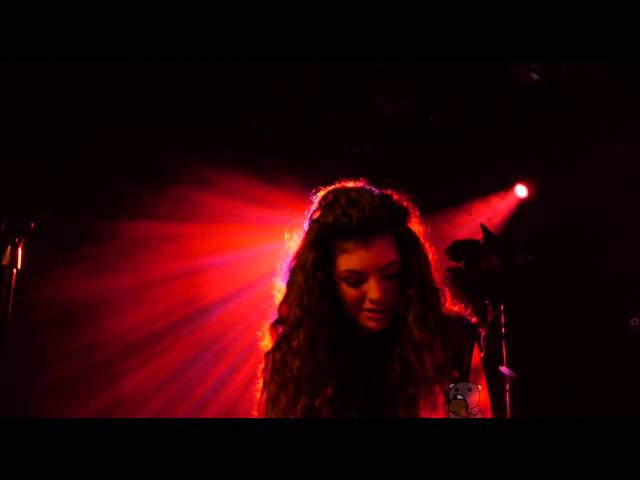 USA DEBUT Lorde - Ribs (live @ Le Poisson Rouge 8/6/13) new song!