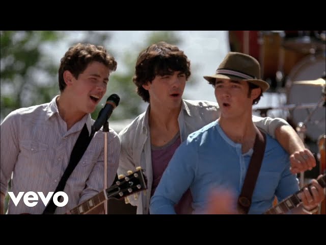 Joe Jonas, Kevin Jonas, Nick Jonas - Heart and Soul (From "Camp Rock 2: The Final Jam")