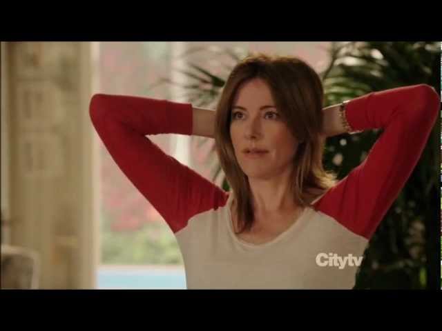 Cougar Town - Jules kissed Ellie