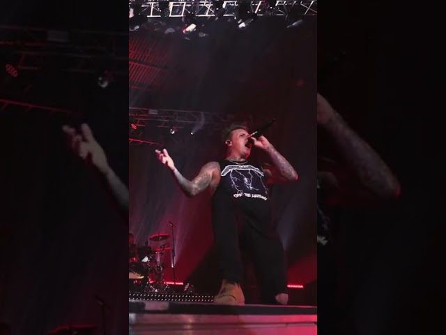 Papa Roach - Scars Live 2022 on the Rockzilla Tour - ft Danny Worsnop