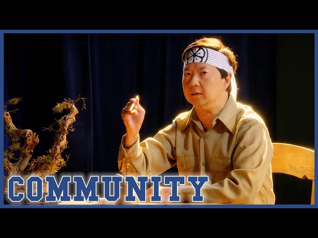 Chang Steals The Show | Community