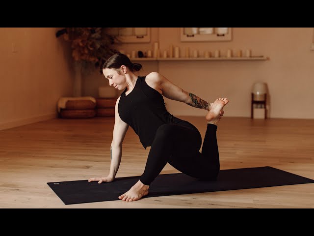 Welcoming Morning Yoga Flow | Yoga with Carling Harps