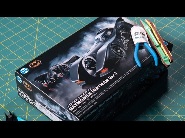 Let's Build: Batman (1989) Batmobile Model Kit!