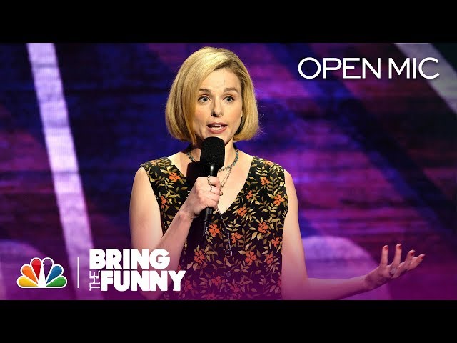 Comic Erica Rhodes Performs in the Open Mic Round - Bring The Funny (Open Mic)