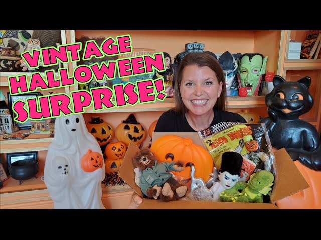 Unboxing Vintage Halloween from Vintage Soul Thrifter and Paper and Moose