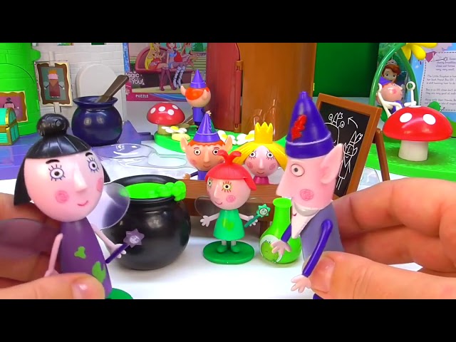 Ben and Holly’s Little Kingdom Toys Ben Elf Barnaby Elf Princess Holly Treasure Box