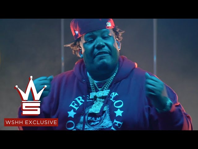 Ralo feat. Derez De’Shon and YKN Weible - Live Right (Official Music Video)