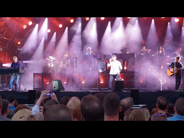 A-ha 'Foot of the mountain' Doncaster 14/6/2018
