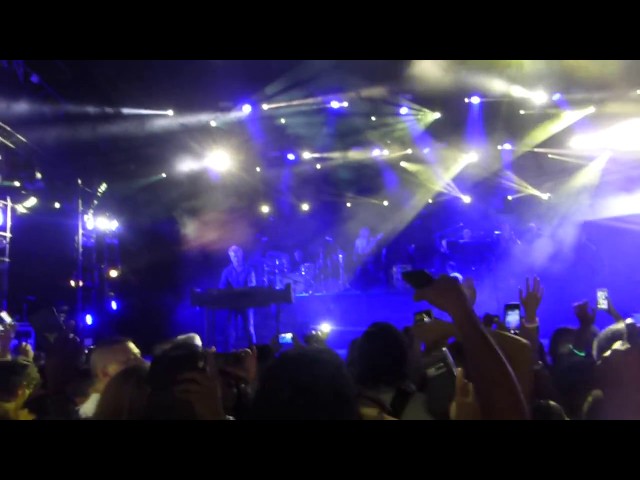 a-ha - Stay On These Roads (live Théâtre Antique Vienne 25/07/18)