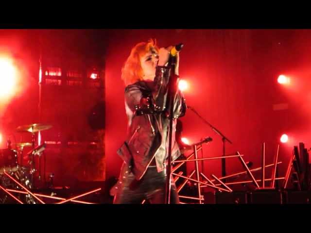 Paramore - Fast In My Car Live in The Woodlands, Texas