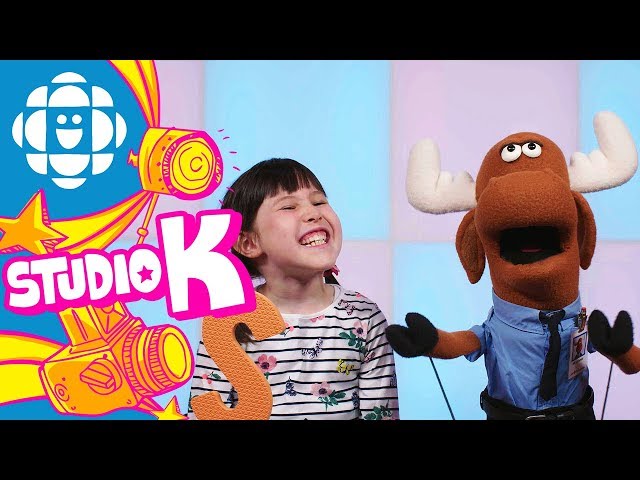 Mr. Orlando Learns About the Letter S | CBC Kids